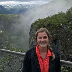 Meet your Posher, Quinn